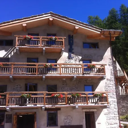 Hotel Du Fornet 3*