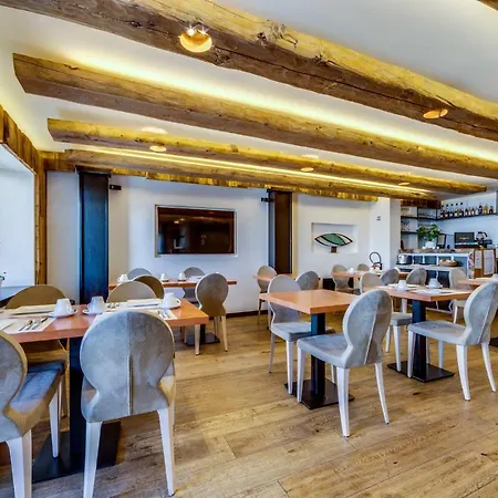 Du Fornet Hotel 3*